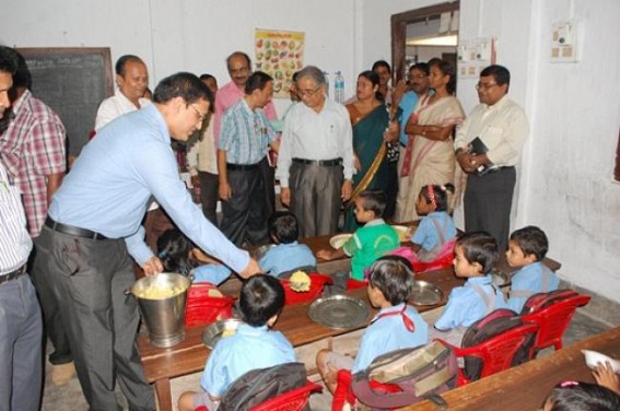 Mid-day meal program begins at Agartala Municipal School Mid-day meal program begins at Agartala Municipal School
